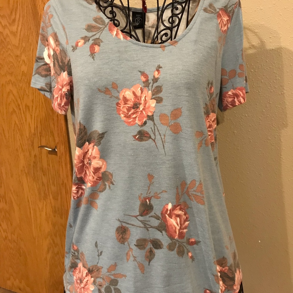 Large Everyday Tee